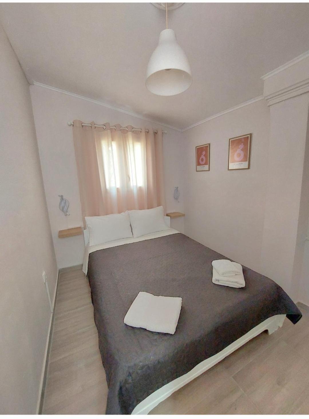 Thanos Guesthouse Corfu Áyioi Dhéka Exterior foto
